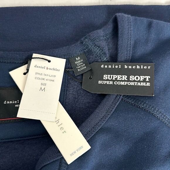 NWT Daniel Buchler Blue Sweatshirt Crew Neck Zip Details on the Front Men’s M - Picture 12 of 13